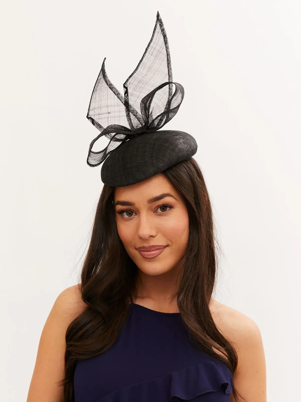 Cheltenham Button Bow Hat / Black