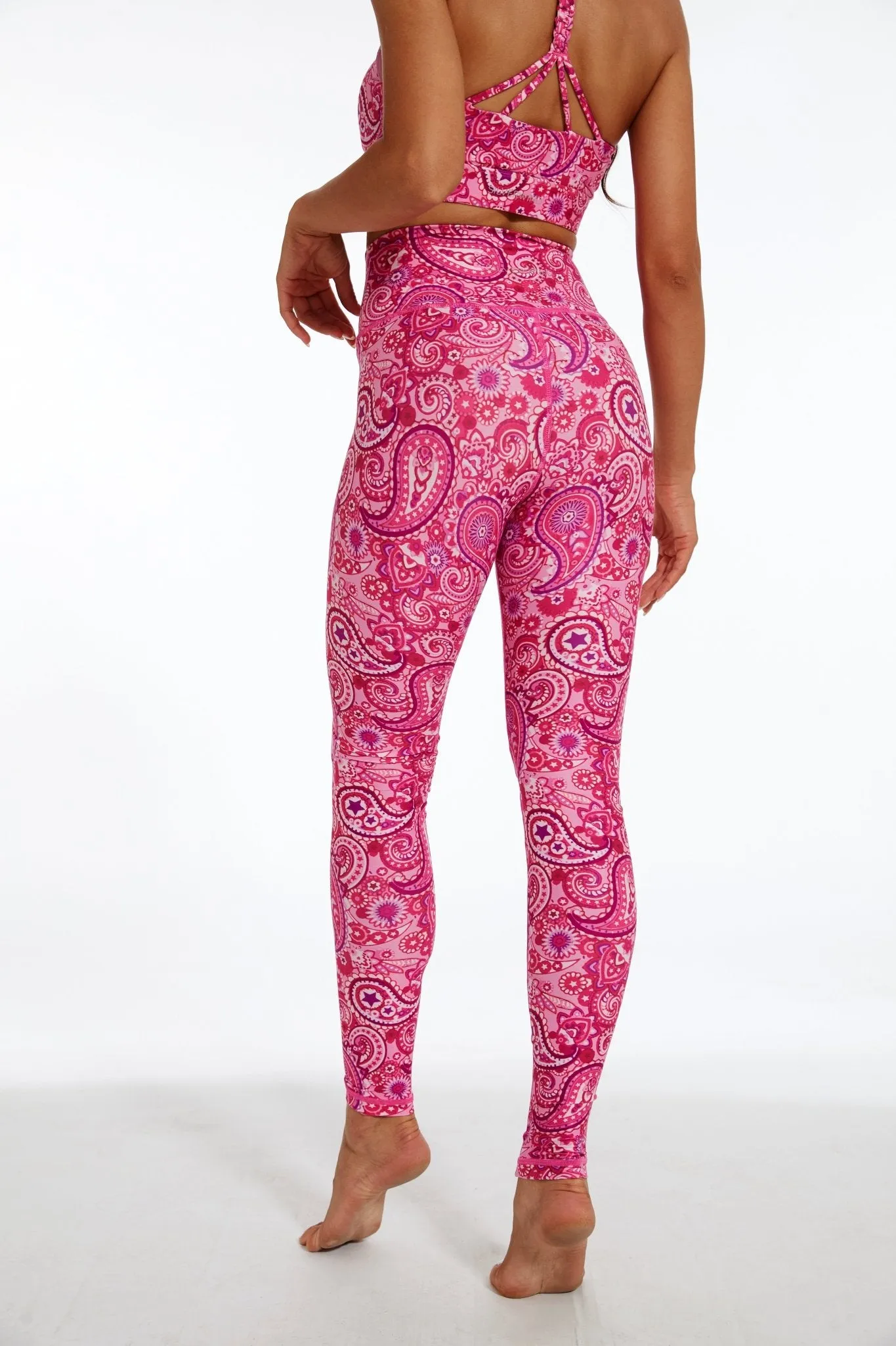 Magenta Paisleys High-waisted Leggings